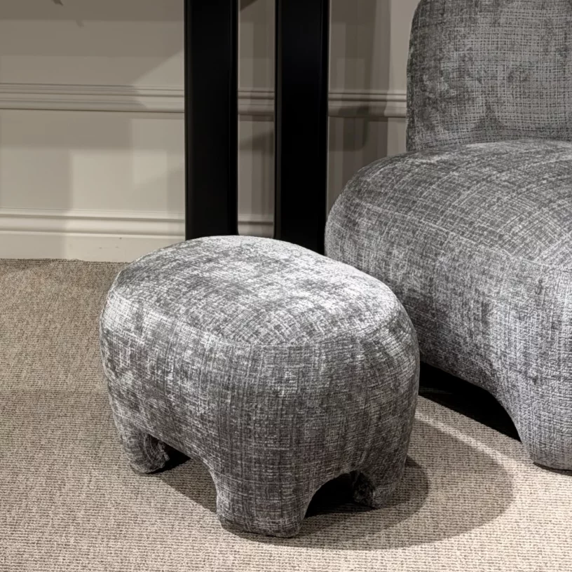 Пуф , River stone charm