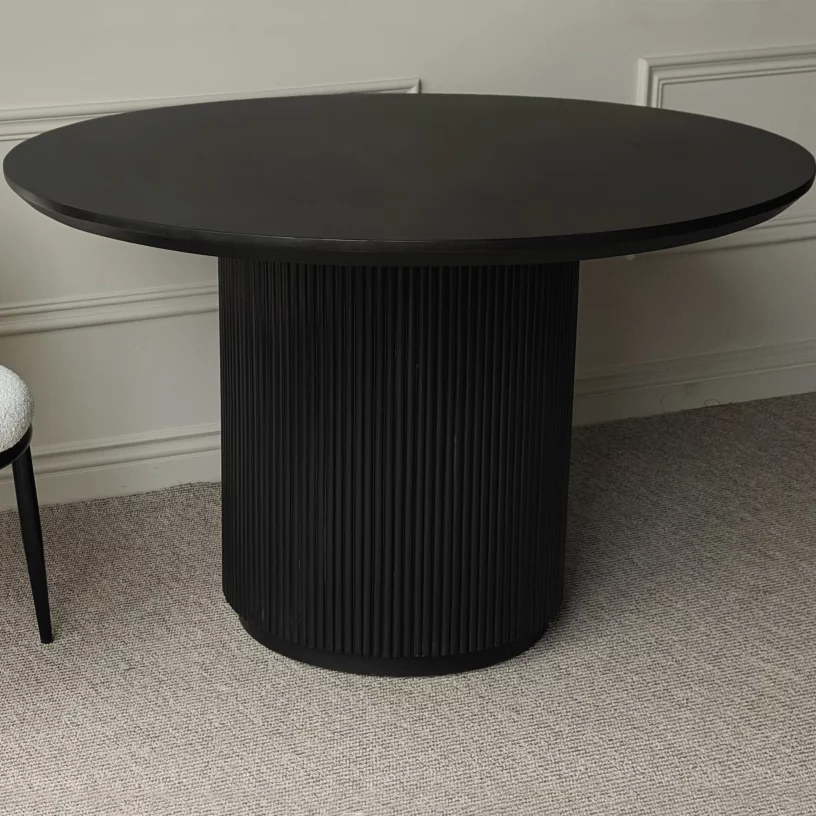 Стіл обідній 4-місний 120 см, Black wooden top and black base